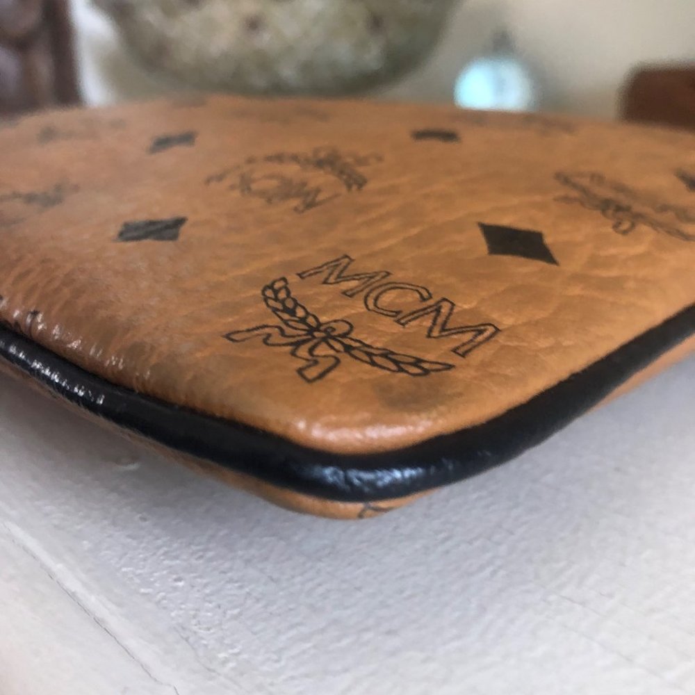 MCM Authentic Zip Pouch Viesto Wristlet In Cognac - Picture 8 of 13